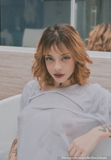 Foto di nudo di fuga di OnlyFans di Brendazelinski