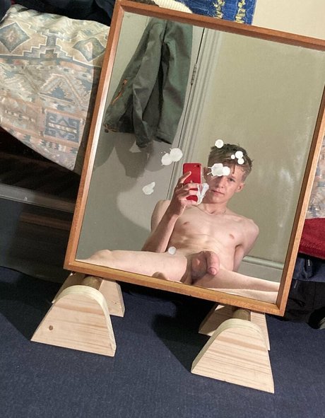 Foto di nudo di fuga di OnlyFans di Aidentwink