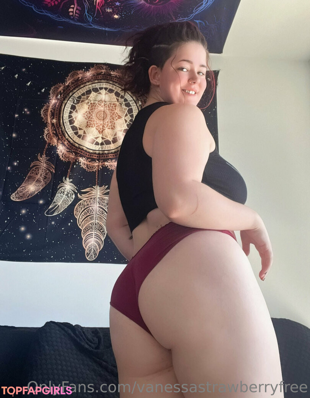Foto di nudo di fuga di OnlyFans di Vanessastrawberryfree #101 Foto di nudo di fuga di OnlyFans di Vanessastrawberryfree #101