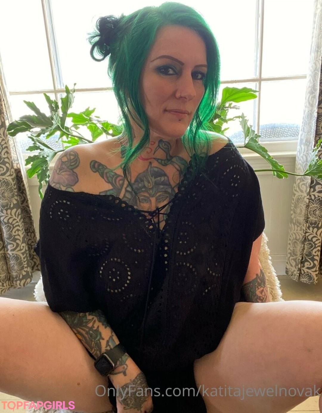 Foto di nudo di fuga di OnlyFans di Katitajewelnovak #5 Foto di nudo di fuga di OnlyFans di Katitajewelnovak #5