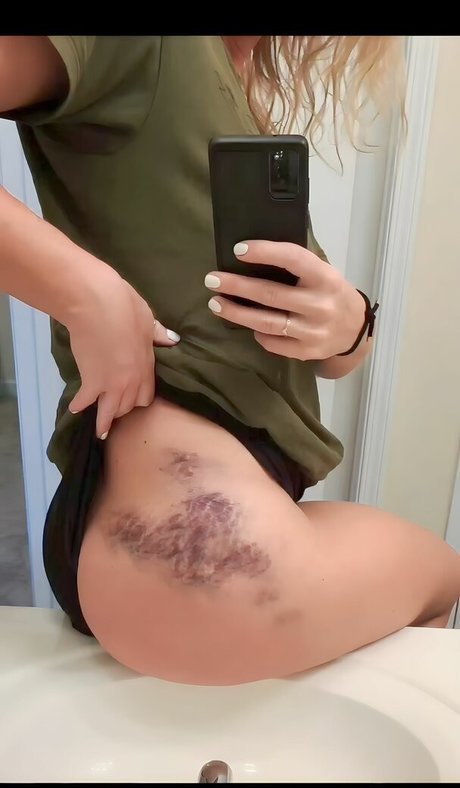 Foto di nudo di fuga di OnlyFans di Vanessa Cater