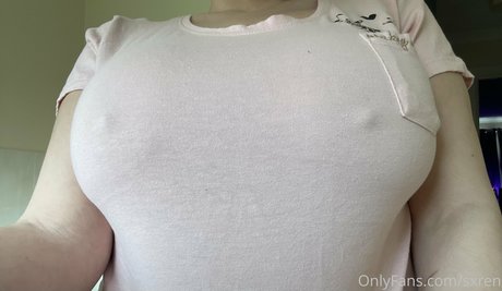Foto di nudo di fuga di OnlyFans di Sxren