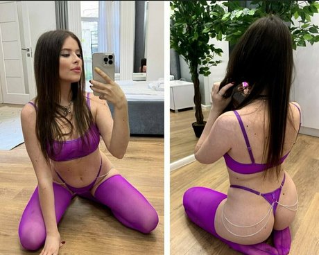 Foto di nudo di fuga di OnlyFans di Tinayummy