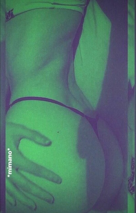 Foto di nudo di fuga di OnlyFans di Betmiau
