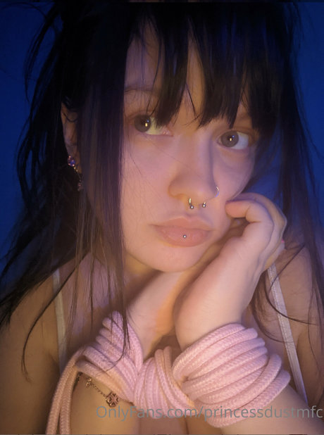 Foto di nudo di fuga di OnlyFans di Princess Dust