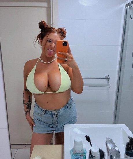 Foto di nudo di fuga di OnlyFans di Haileyaurisch