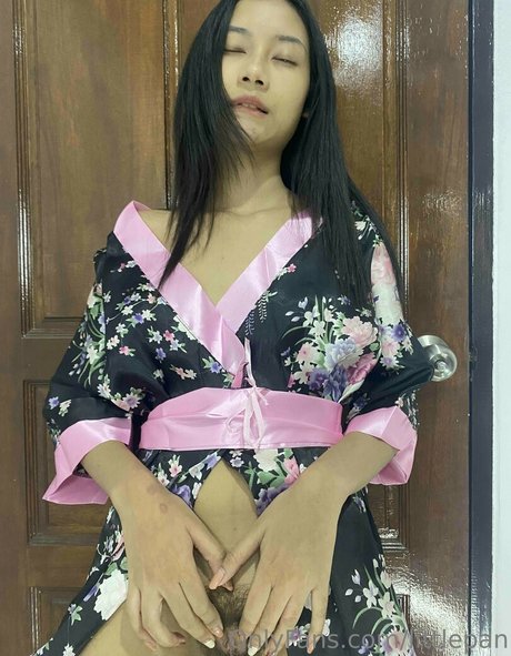 Foto di nudo di fuga di OnlyFans di Littlepan