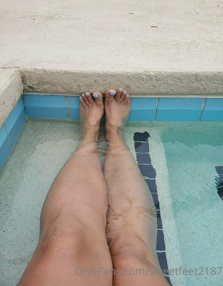 Foto di nudo di fuga di OnlyFans di Sweetfeet2187