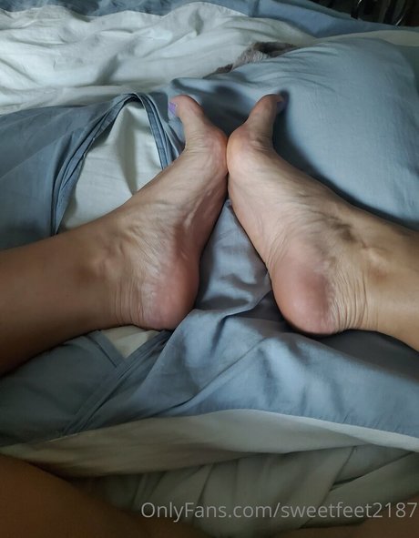 Sweetfeet2187