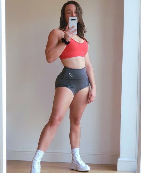 Emily_fox_official