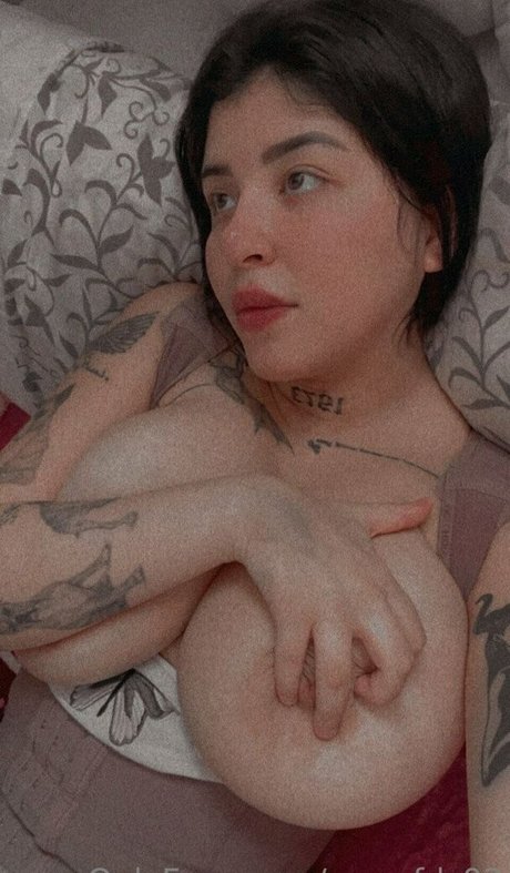 Foto di nudo di fuga di OnlyFans di Samantha Fernandez