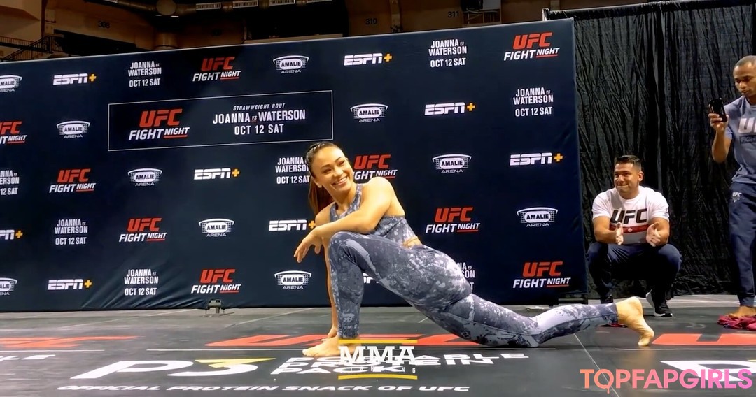 Foto di nudo di fuga di OnlyFans di Michelle Waterson #11 Foto di nudo di fuga di OnlyFans di Michelle Waterson #11