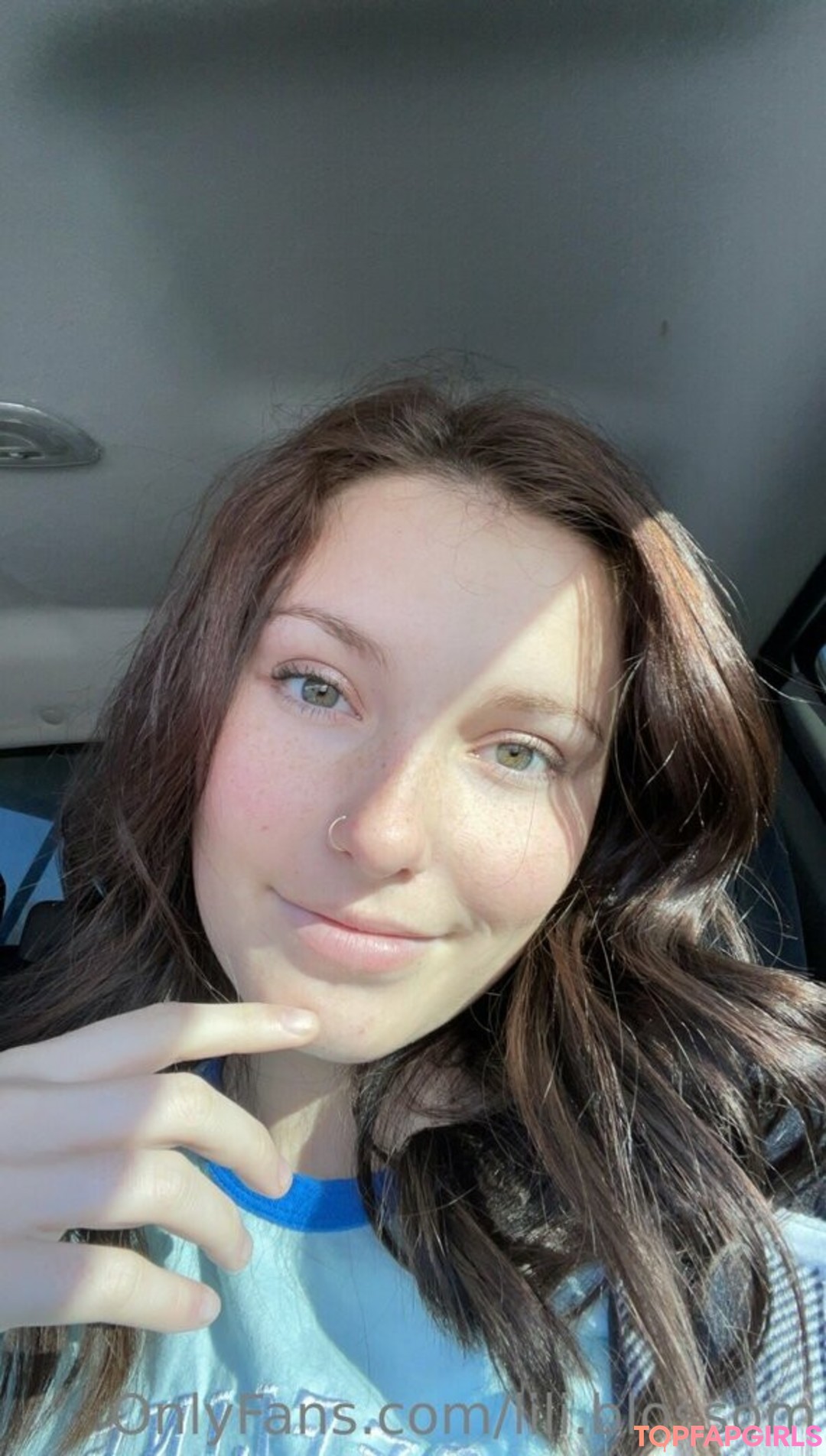 Foto di nudo di fuga di OnlyFans di Liliblossom #35 Foto di nudo di fuga di OnlyFans di Liliblossom #35