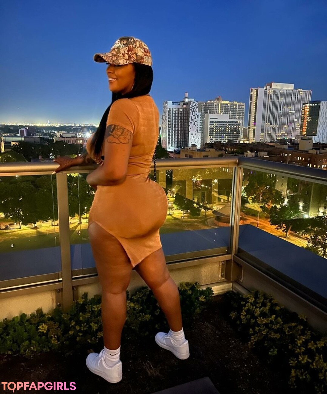Foto di nudo di fuga di OnlyFans di Nunu Nellz #6 Foto di nudo di fuga di OnlyFans di Nunu Nellz #6