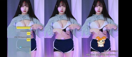 Foto di nudo di fuga di OnlyFans di Woohankyung