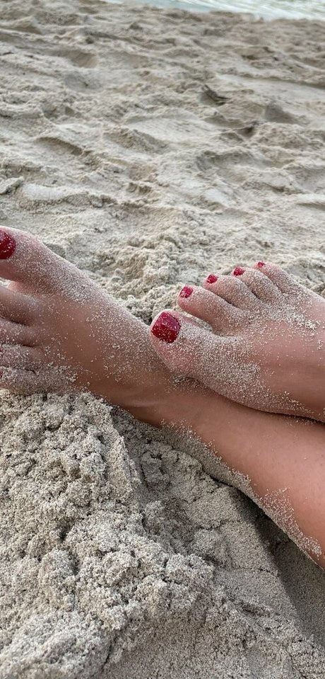 Foto di nudo di fuga di OnlyFans di Ariana Van X