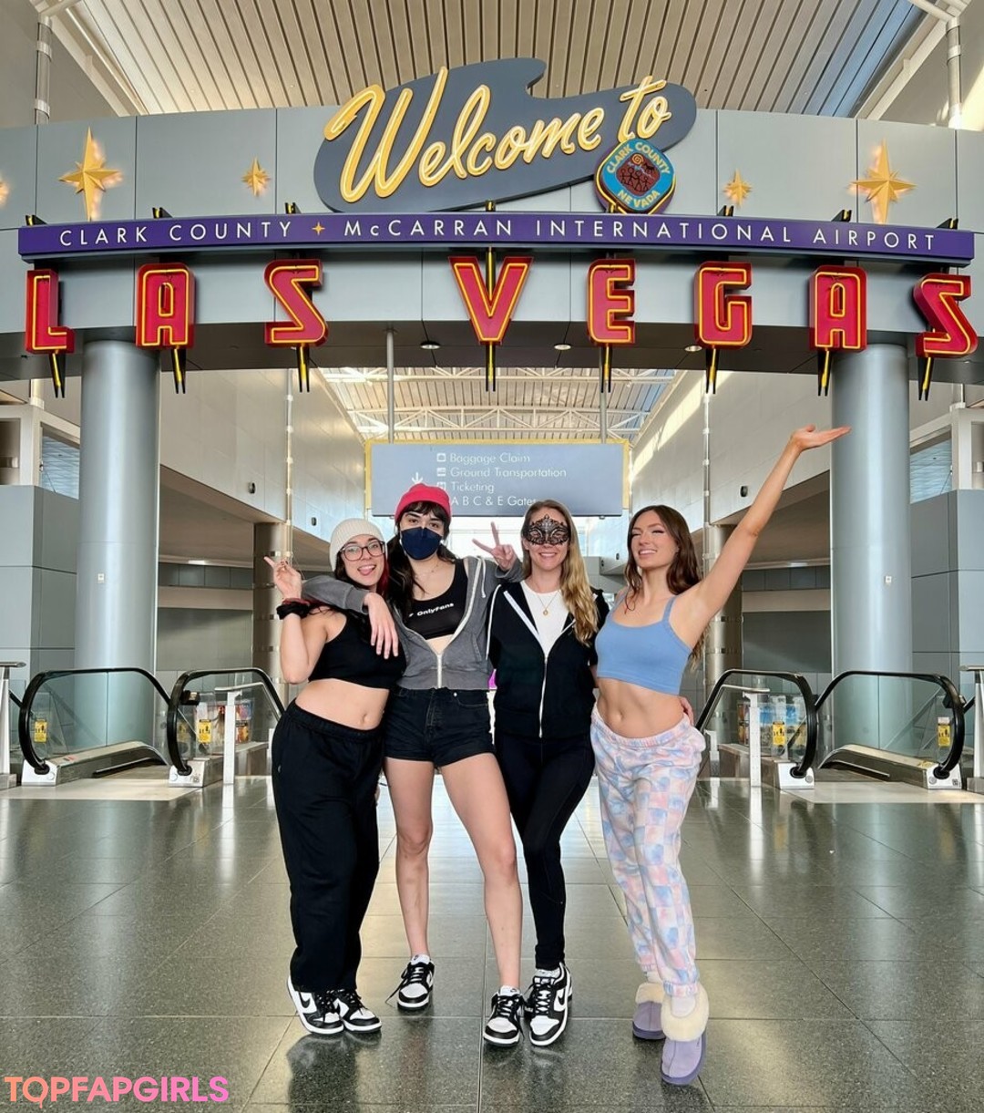 Foto di nudo di fuga di OnlyFans di Nakedbakers #133 Foto di nudo di fuga di OnlyFans di Nakedbakers #133