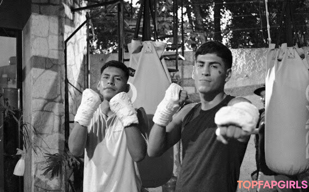 Foto di nudo di fuga di OnlyFans di Tulummuaythaimexico #29 Foto di nudo di fuga di OnlyFans di Tulummuaythaimexico #29