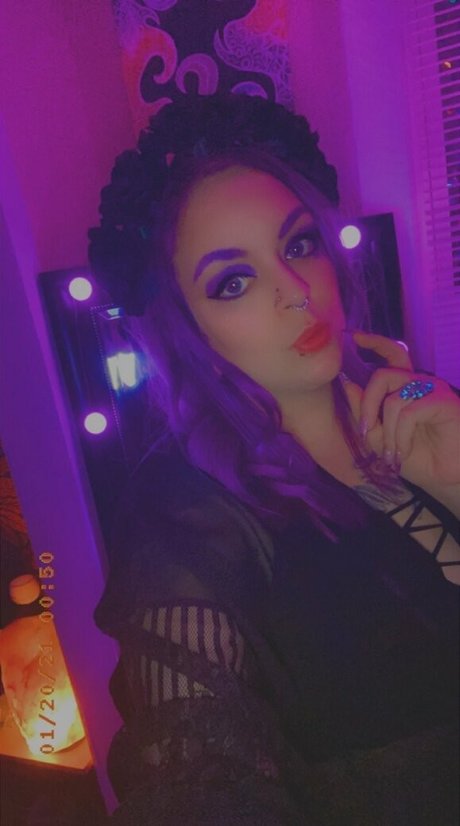 Inkedshyvixen