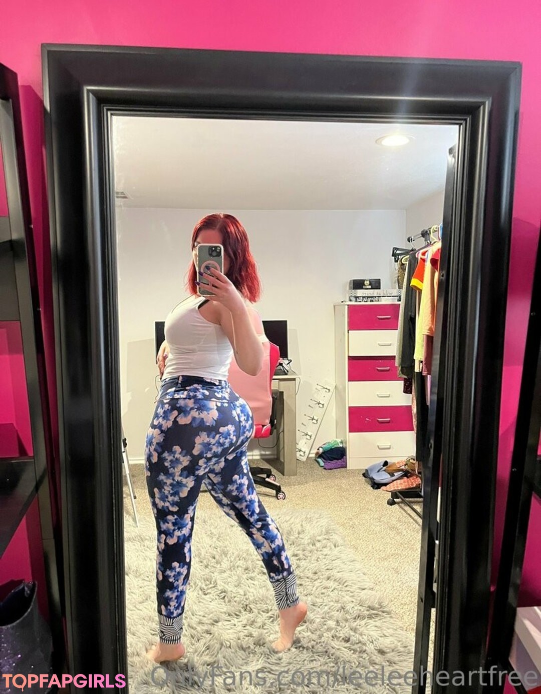 Foto di nudo di fuga di OnlyFans di Leeleezillafree #97 Foto di nudo di fuga di OnlyFans di Leeleezillafree #97