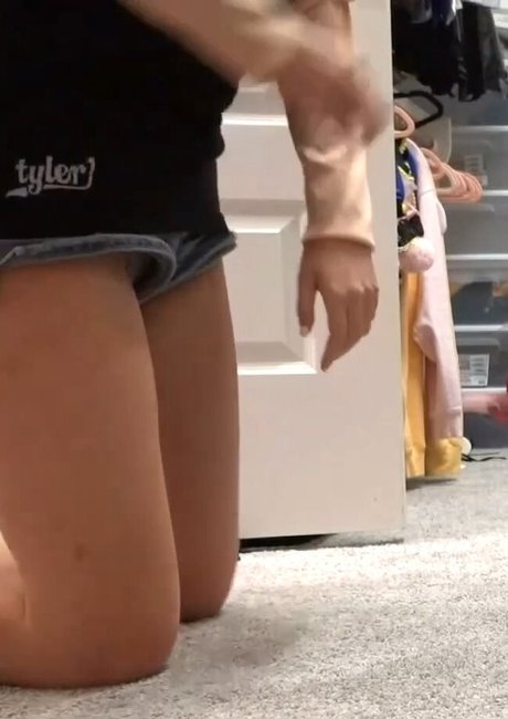 Foto di nudo di fuga di OnlyFans di Extraemily
