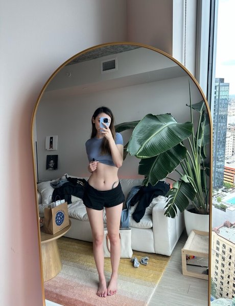 Foto di nudo di fuga di OnlyFans di Fanfan
