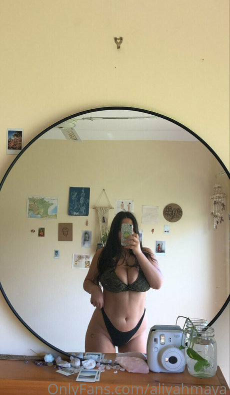 Foto di nudo di fuga di OnlyFans di Aliyahmaya