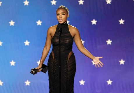Foto di nudo di fuga di OnlyFans di Janelle Monae
