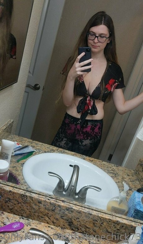 Foto di nudo di fuga di OnlyFans di Thatonechick73