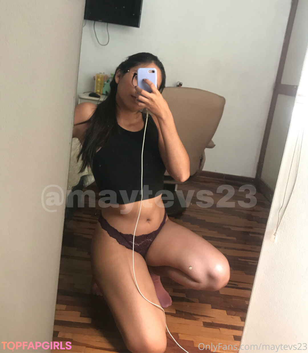 Foto di nudo di fuga di OnlyFans di Naughtylatinagirl #41 Foto di nudo di fuga di OnlyFans di Naughtylatinagirl #41