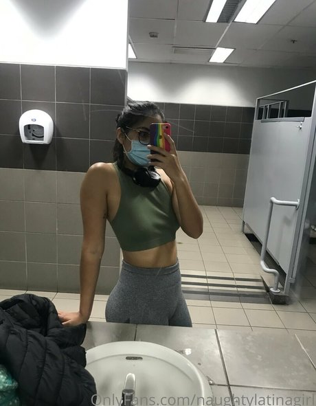 Naughtylatinagirl