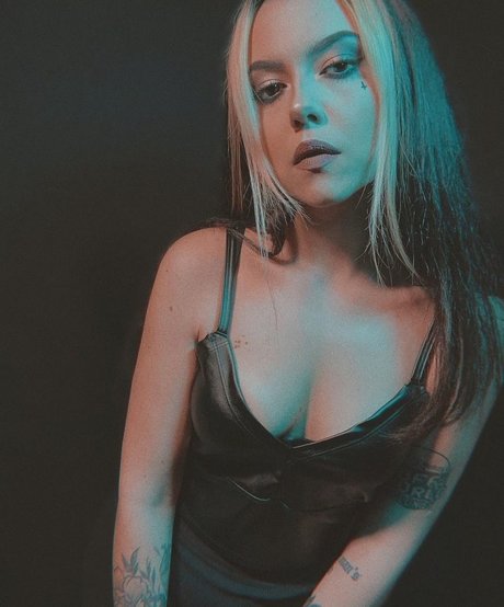 Foto di nudo di fuga di OnlyFans di Violet Orlandi