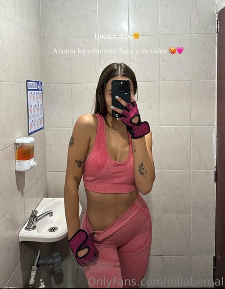 Foto di nudo di fuga di OnlyFans di Mila Bernal