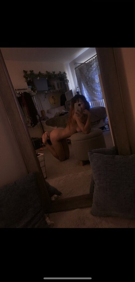 Foto di nudo di fuga di OnlyFans di Jean Louie