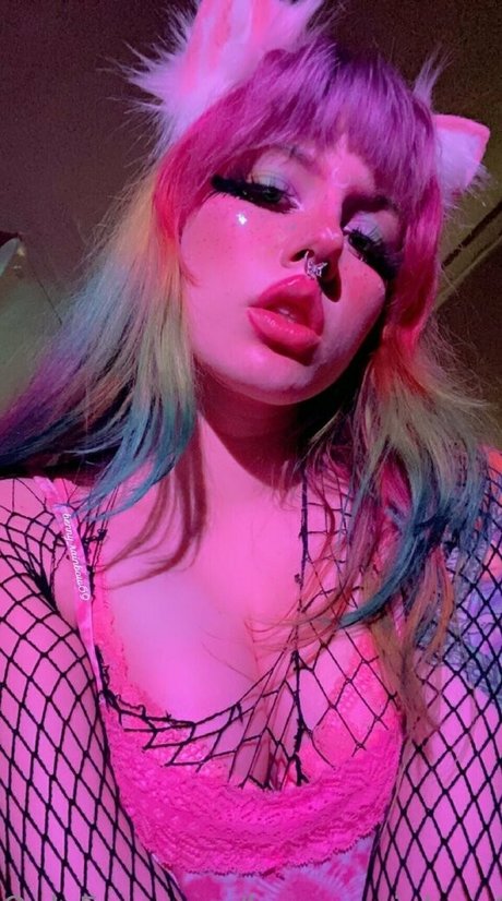 Bunnyrainbow69