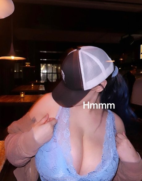 Foto di nudo di fuga di OnlyFans di Rnzxx32