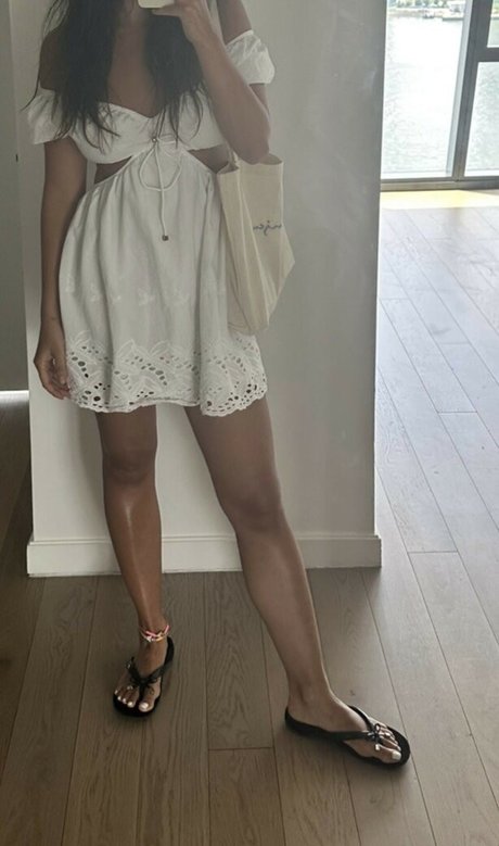 Foto di nudo di fuga di OnlyFans di Renee Monaco