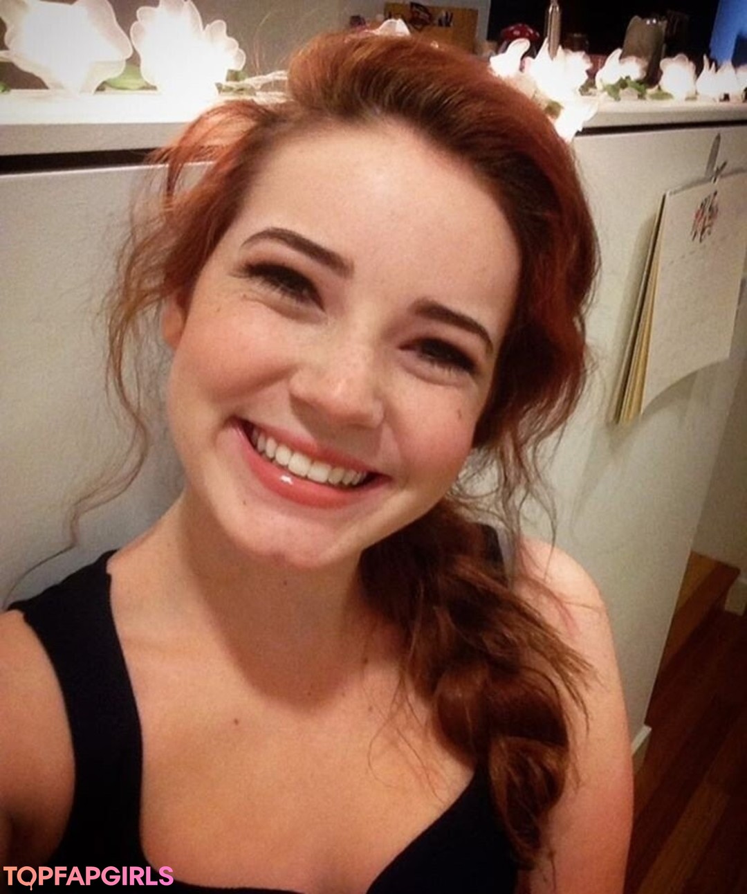 Foto di nudo di fuga di OnlyFans di Goodnight Moon #6 Foto di nudo di fuga di OnlyFans di Goodnight Moon #6