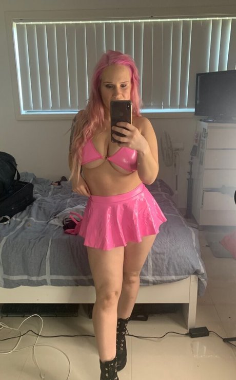 Foto di nudo di fuga di OnlyFans di Shazza Mckenzie