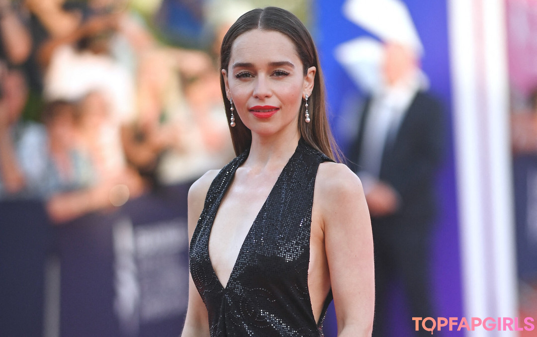 Foto di nudo di fuga di OnlyFans di Emilia Clarke #1119
