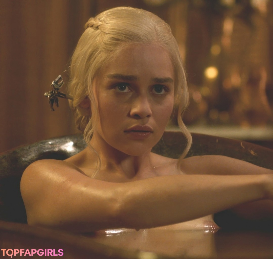 Foto di nudo di fuga di OnlyFans di Emilia Clarke #1179