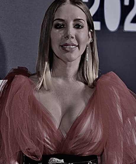 Foto di nudo di fuga di OnlyFans di Katherine Ryan