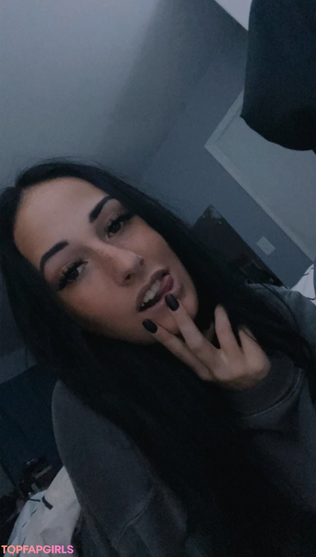 Foto di nudo di fuga di OnlyFans di Emily Jaye #17 Foto di nudo di fuga di OnlyFans di Emily Jaye #17