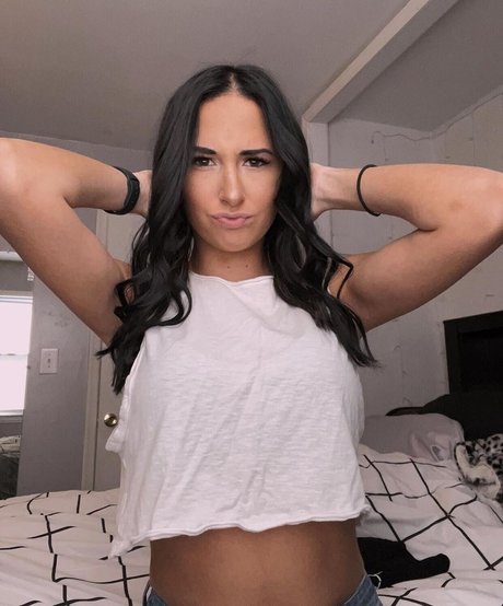 Foto di nudo di fuga di OnlyFans di Emily Jaye