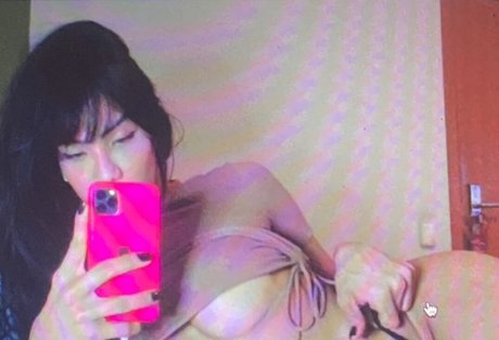 Foto di nudo di fuga di OnlyFans di Victoria Helena