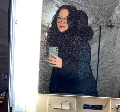 Foto di nudo di fuga di OnlyFans di Kat Dennings