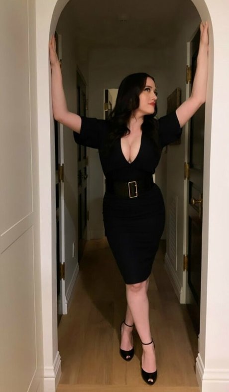 Foto di nudo di fuga di OnlyFans di Kat Dennings