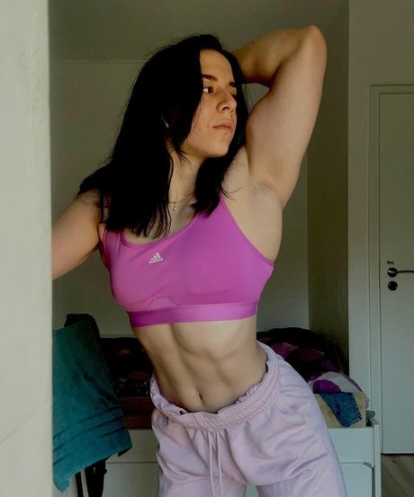 Foto di nudo di fuga di OnlyFans di Courtney01