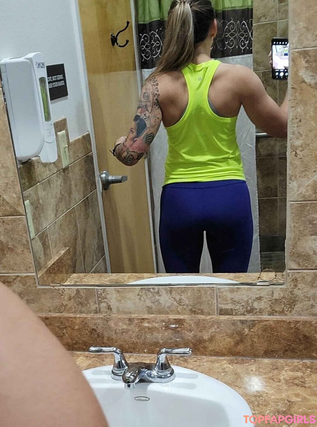 Foto di nudo di fuga di OnlyFans di Katerina #40 Foto di nudo di fuga di OnlyFans di Katerina #40