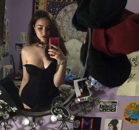 Artbitch666